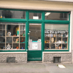 Aller à la photo 1