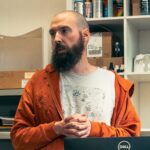 Aller à la photo 2